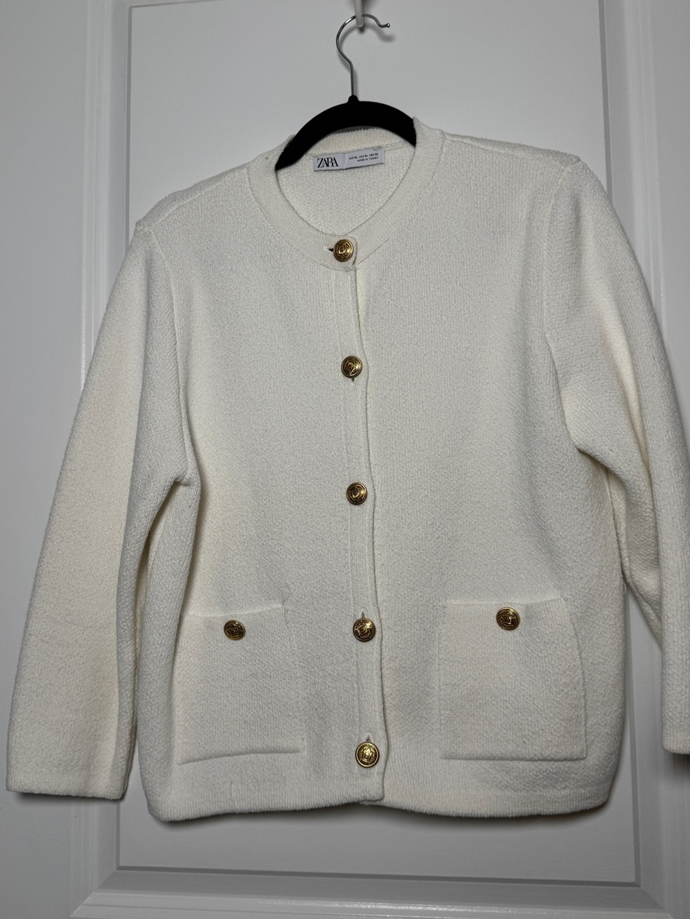 Zara white Bouclé Round-Neck cardigan